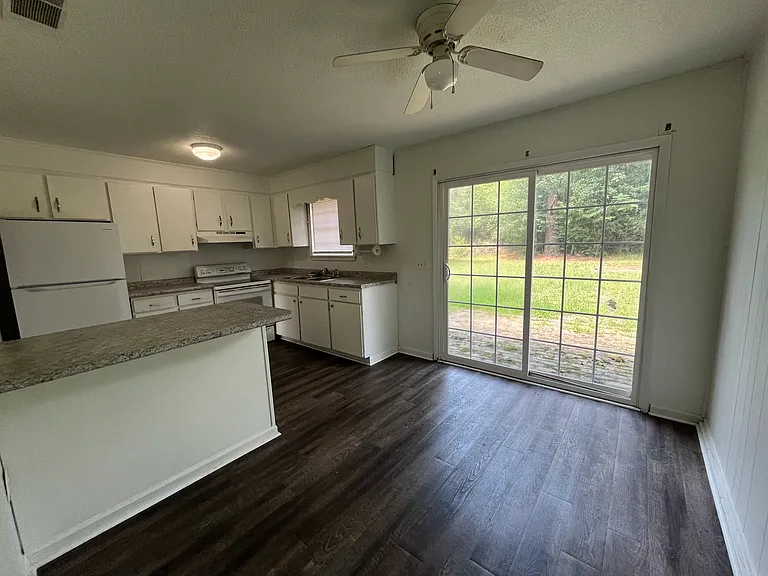 2293 Burkhalter Rd — Photo 8