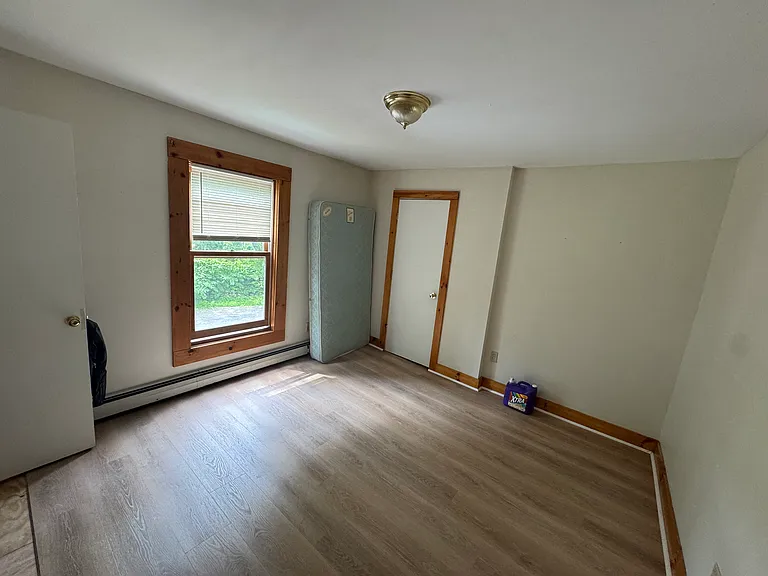 Bedroom 2 - Pic #3