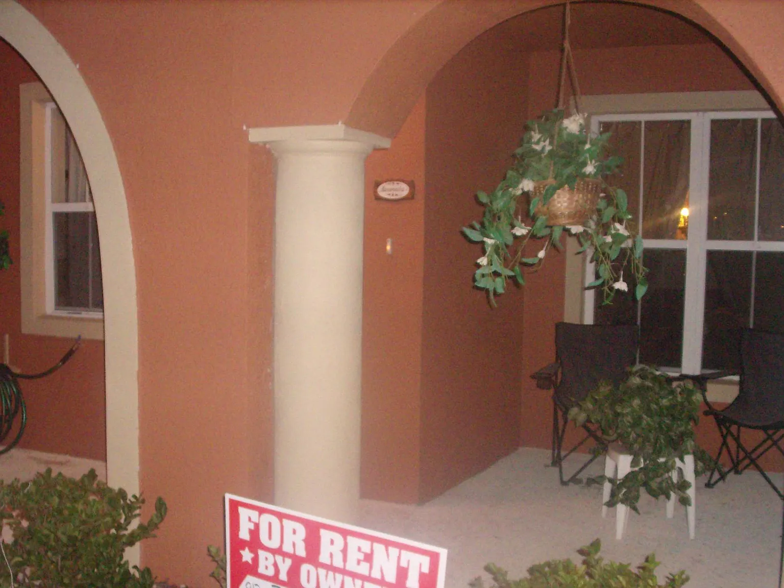 3 bed, 2.5 bath, 1640 sqft, $1,900 — Photo 3