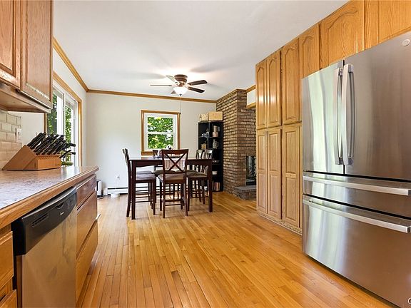 3rd image of 7708 Gifford Rd