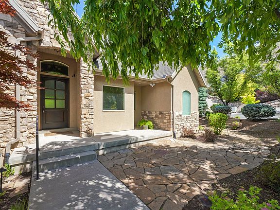 3rd image of 3556 W Cascade Springs Cv