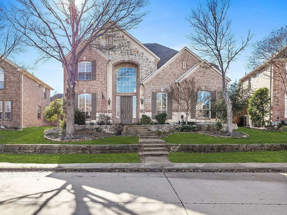 1st image of 2035 Clubview Dr