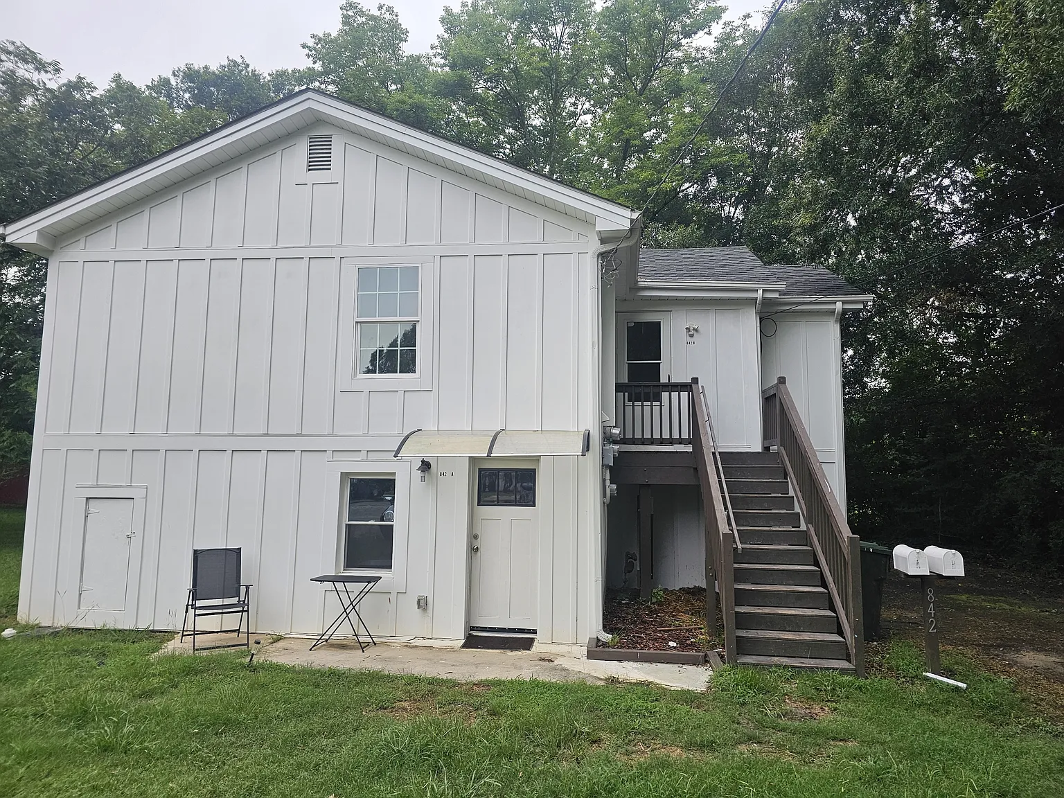 842 South Confederate Avenue — Photo 2
