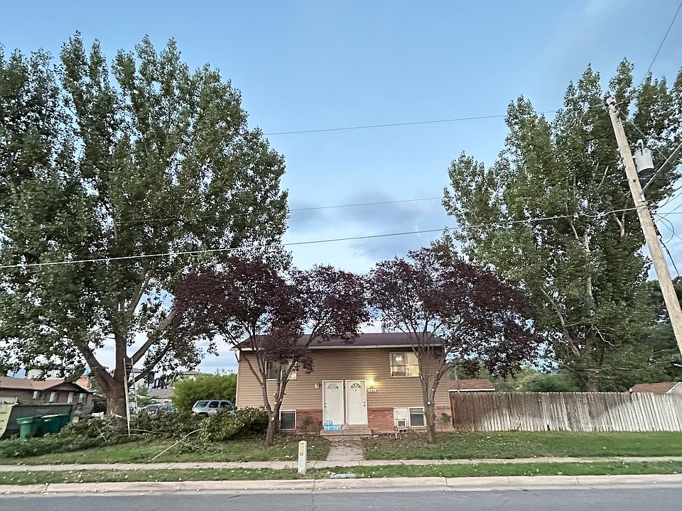 1st image of 620 E 950th Dr S