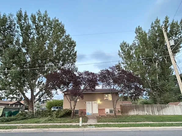 620 E 950th Dr S, Clearfield, UT 84015