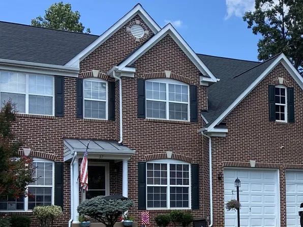 37 Bismark Dr, Stafford, VA 22554