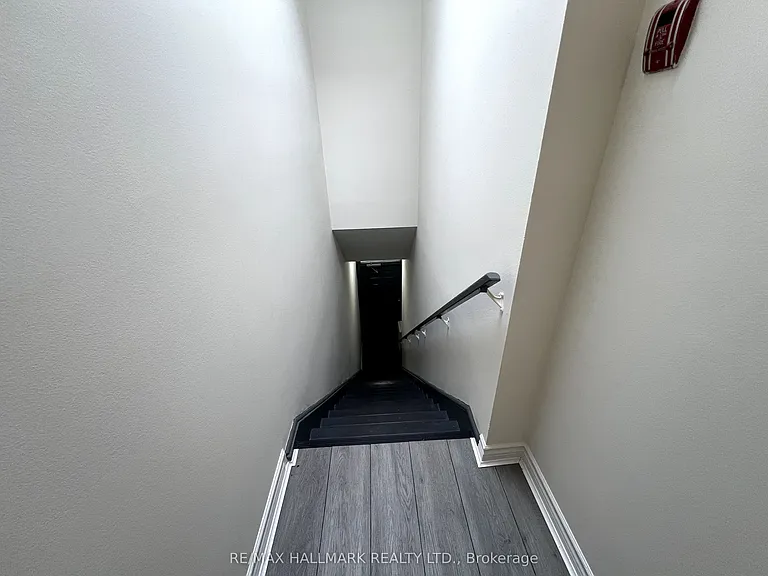 420 Parliament St #1 — Photo 21
