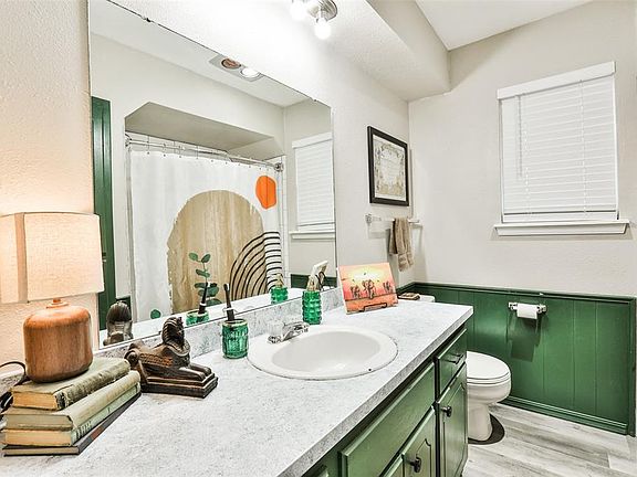 5th image of 709 Saint Charles St