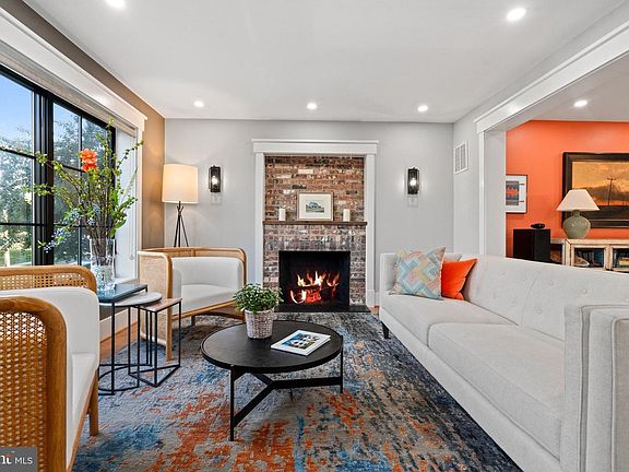 3rd image of 3608 Orlando Pl