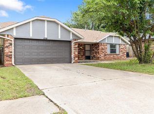 1008 Silver Maple, Moore, OK 73160