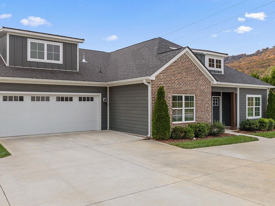 1st image of 3356 Stone Creek Dr
