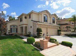 8360 E Shining Star Ct, Anaheim, CA 92808