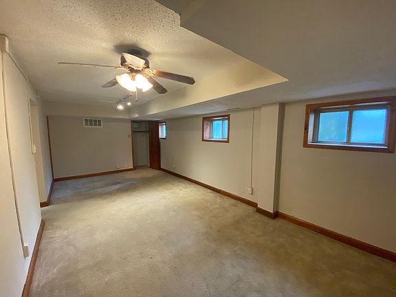 4th image of 3000 Marshall Ave #B