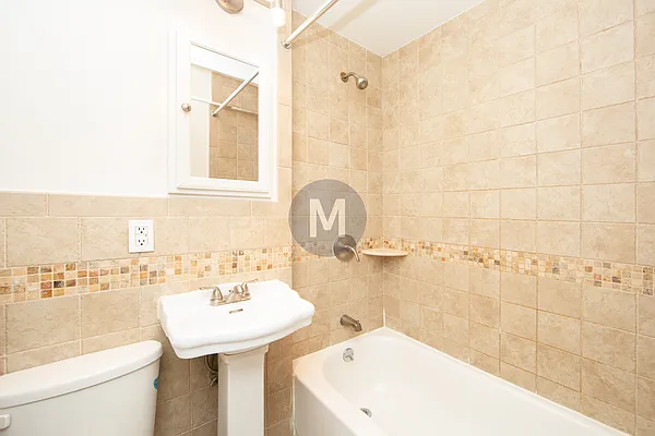 Rented by Living New York | media 8