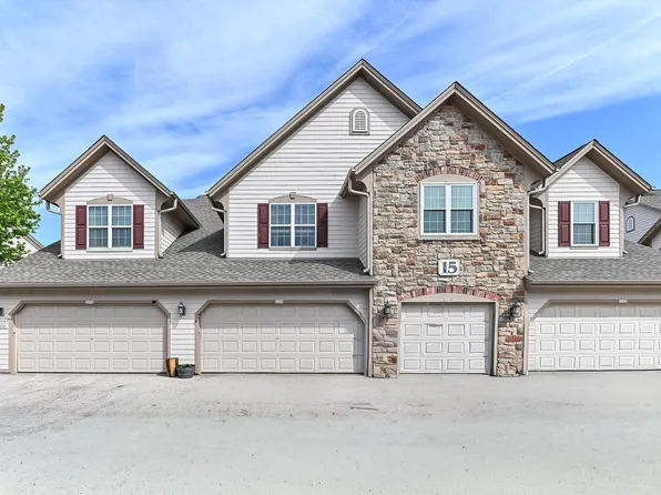 2274 W Vista Bella DRIVE #101, Oak Creek, WI 53154