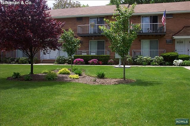 1st image of 19 Cottage St APT 9B