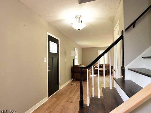 2nd image of 328 W Streetsboro St