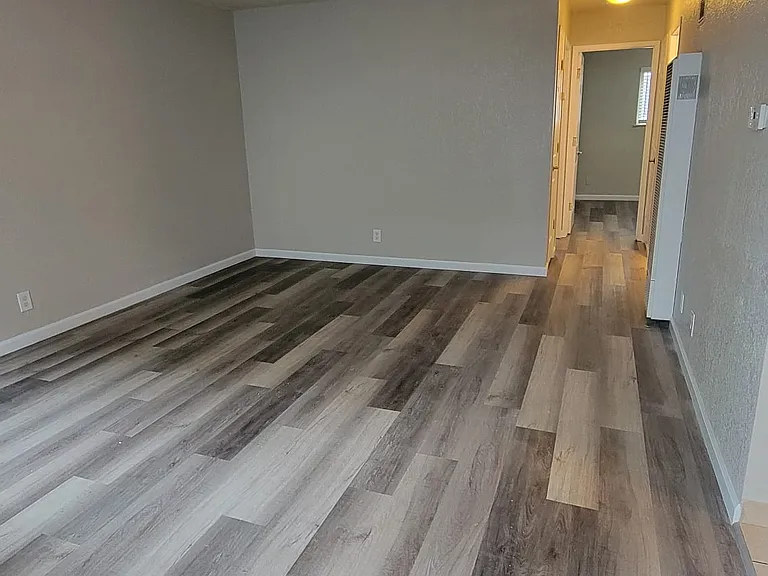 2050 Stanton Ave #1 — Photo 2