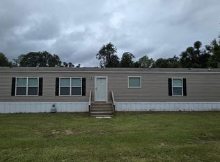 868 Old Savannah Hwy, Claxton, GA 30417