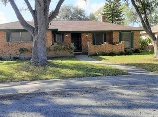1401 Brenda Ave, Kingsville, TX 78363