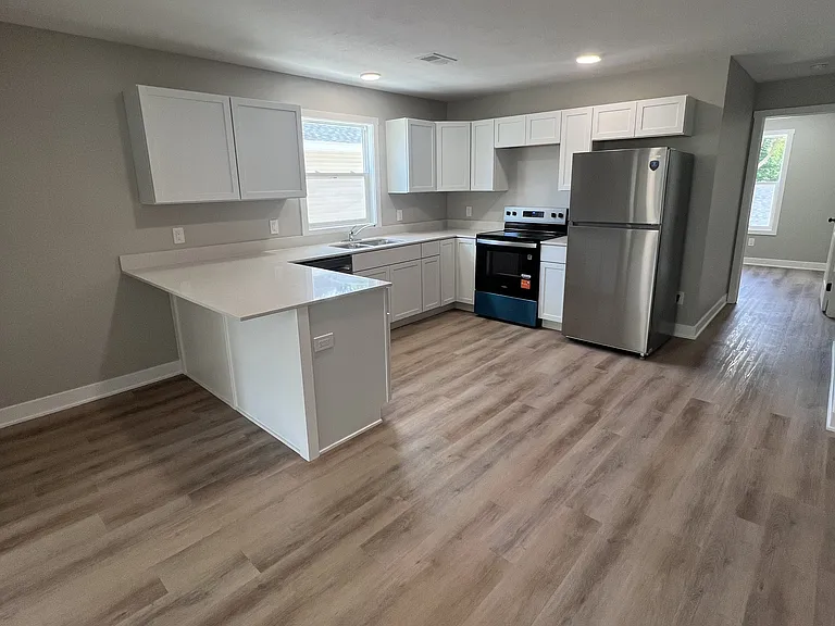 528 Oak Ave — Photo 32