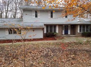 136 The Woods Oak Circle Dr, Bedford, IN