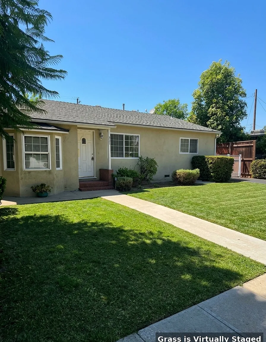 3 bed, 1172 sqft, $4,200 — Photo 2