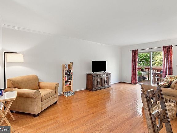 5th image of 46 Vincent Ct