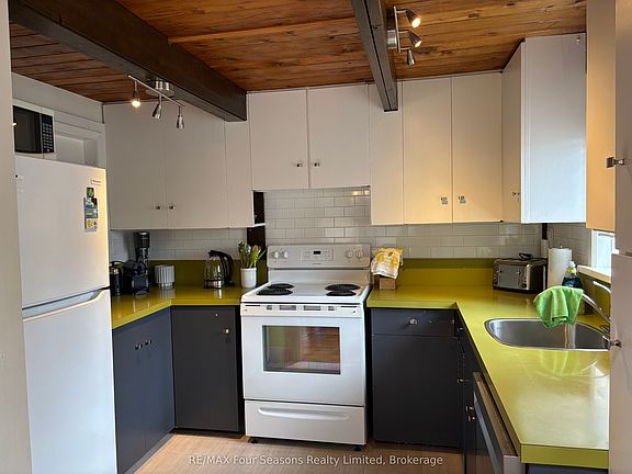 5th image of 163 Craigleith Rd