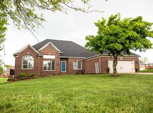 885 W Knight Ct, Henderson, KY 42420