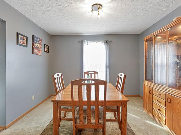 4th image of 987 Glyn Dennis Dr