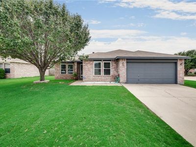 541 Bailey St, Saginaw, TX, 76179