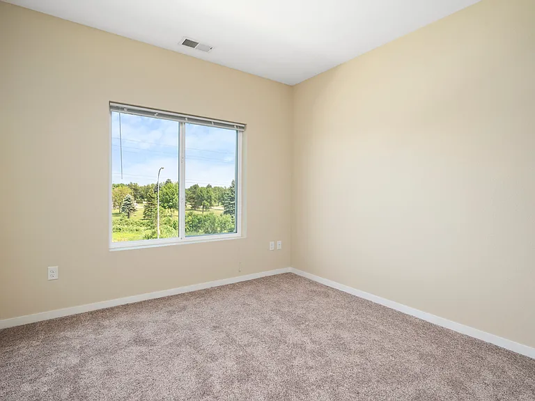 9. Mallview 2A - Bed2 9. Mallview 2A - Bed2