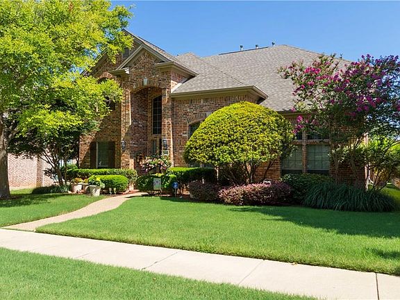 3rd image of 2325 All Saints Ln