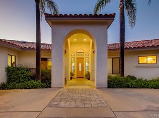 9704 Canyon Country Ln, Escondido, CA 92026