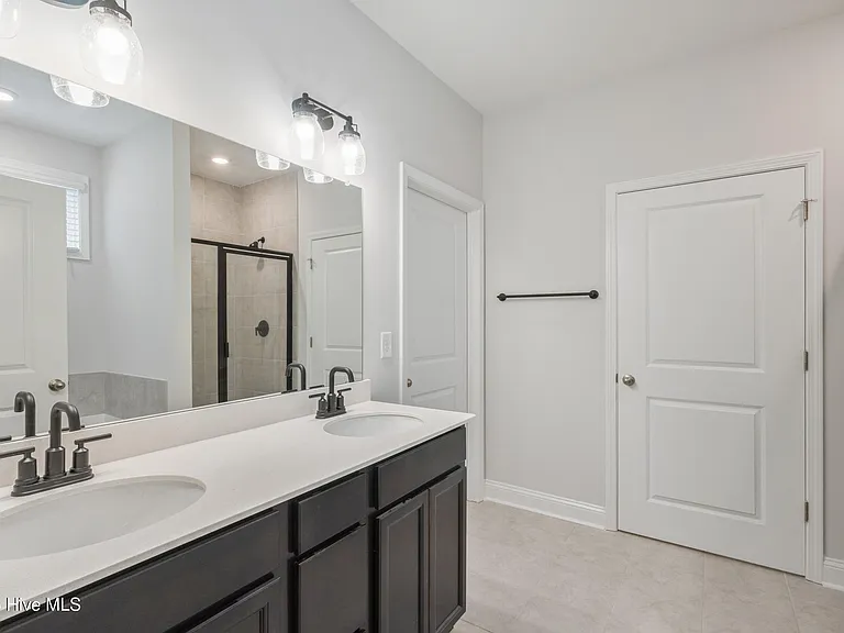 570 Tullimore Ln NW — Photo 21
