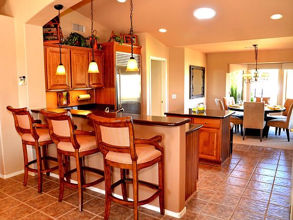 4th image of 62177 E Iron Crest Dr