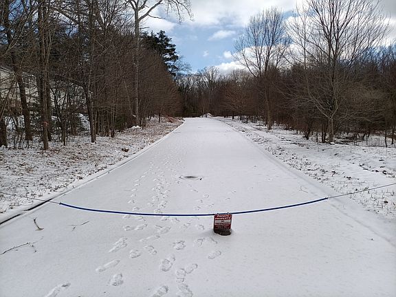 2nd image of 1 Chase Rd