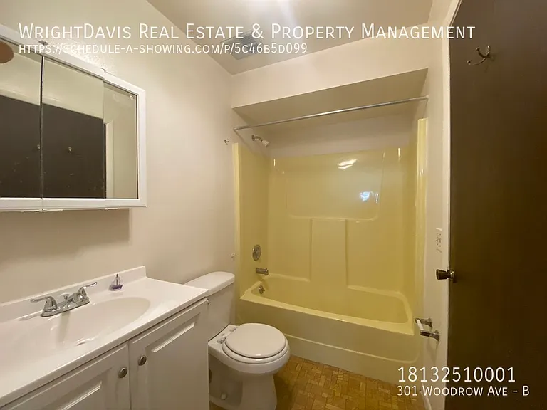 301 Woodrow Ave #B — Photo 11