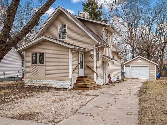 2nd image of 205 Carbaugh Ave