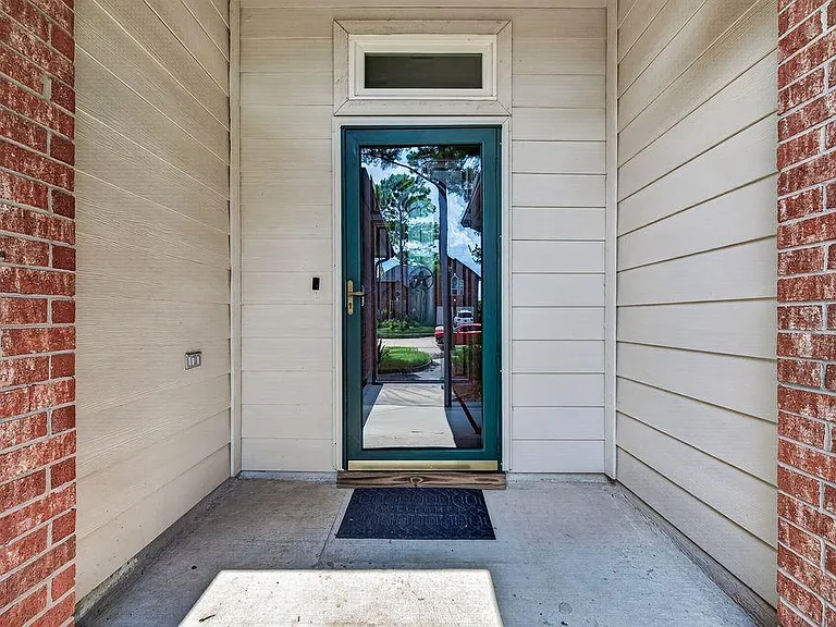 11814 Copperas Creek Dr — Photo 6