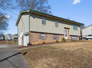 909 Tri Cir NE, Cleveland, TN 37312