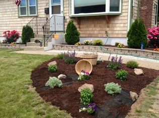 27 Hillsdale Rd, Holbrook, MA 02343