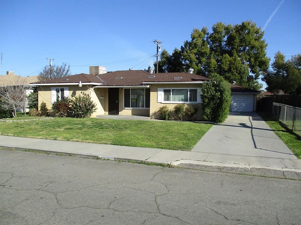 1st image of 4367 E Brentwood Ave