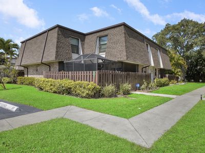 2551 NW 99th Avenue, Coral Springs, FL, 33065