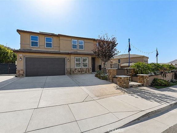 2nd image of 8171 Country Mile Ln
