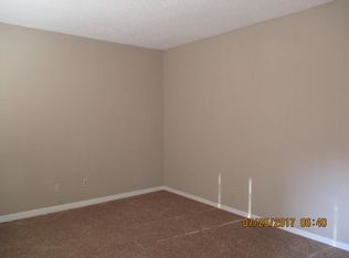 2900 W 43rd Ter APT B, Kansas City, KS 66103