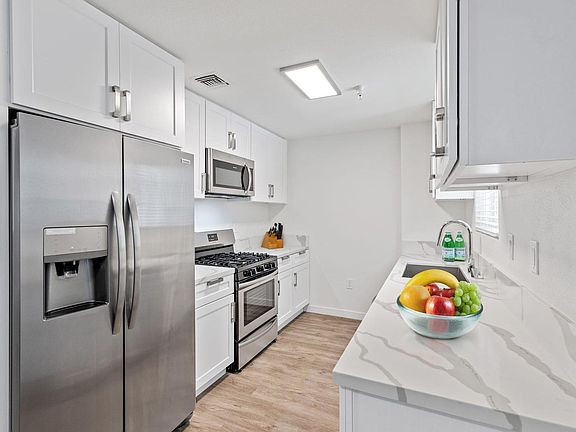 2nd image of 18425 Malden St APT 204