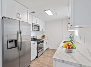 18425 Malden, Northridge, CA 91325