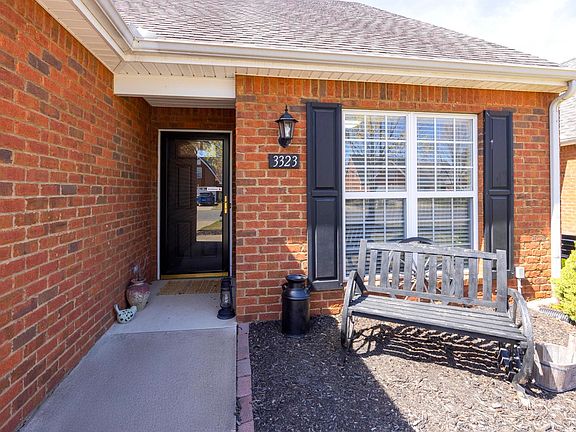 5th image of 3323 Berryside Dr